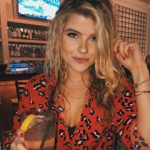 Meet your Posher, Sierra